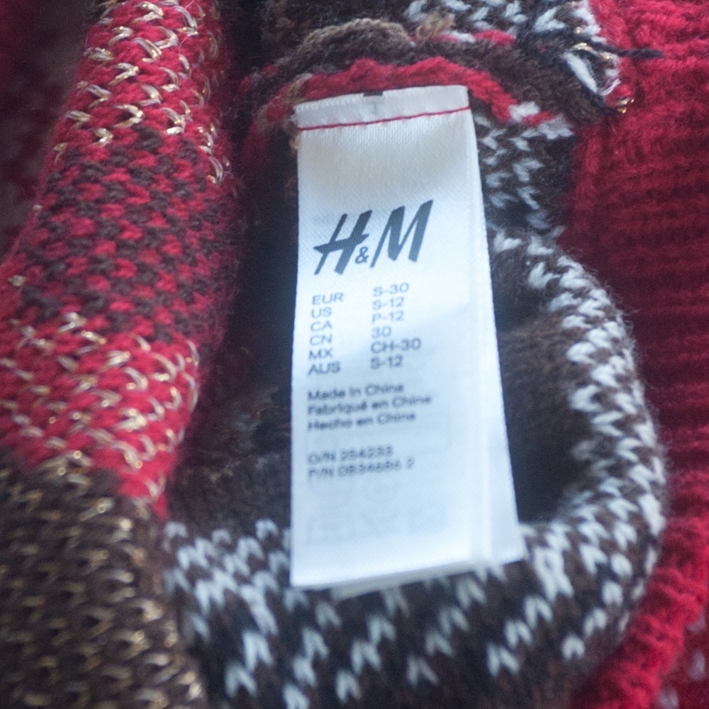 H&M Red Dog Reindeer Holiday Sweater - Picture 2 of 9